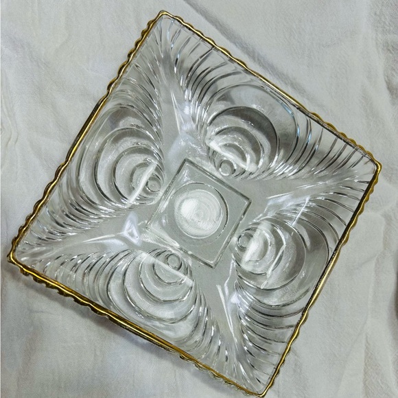 Vintage Hazel Atlas glass sonic wave candy dishes with gold trim. Beautiful ‼️ - Picture 3 of 5